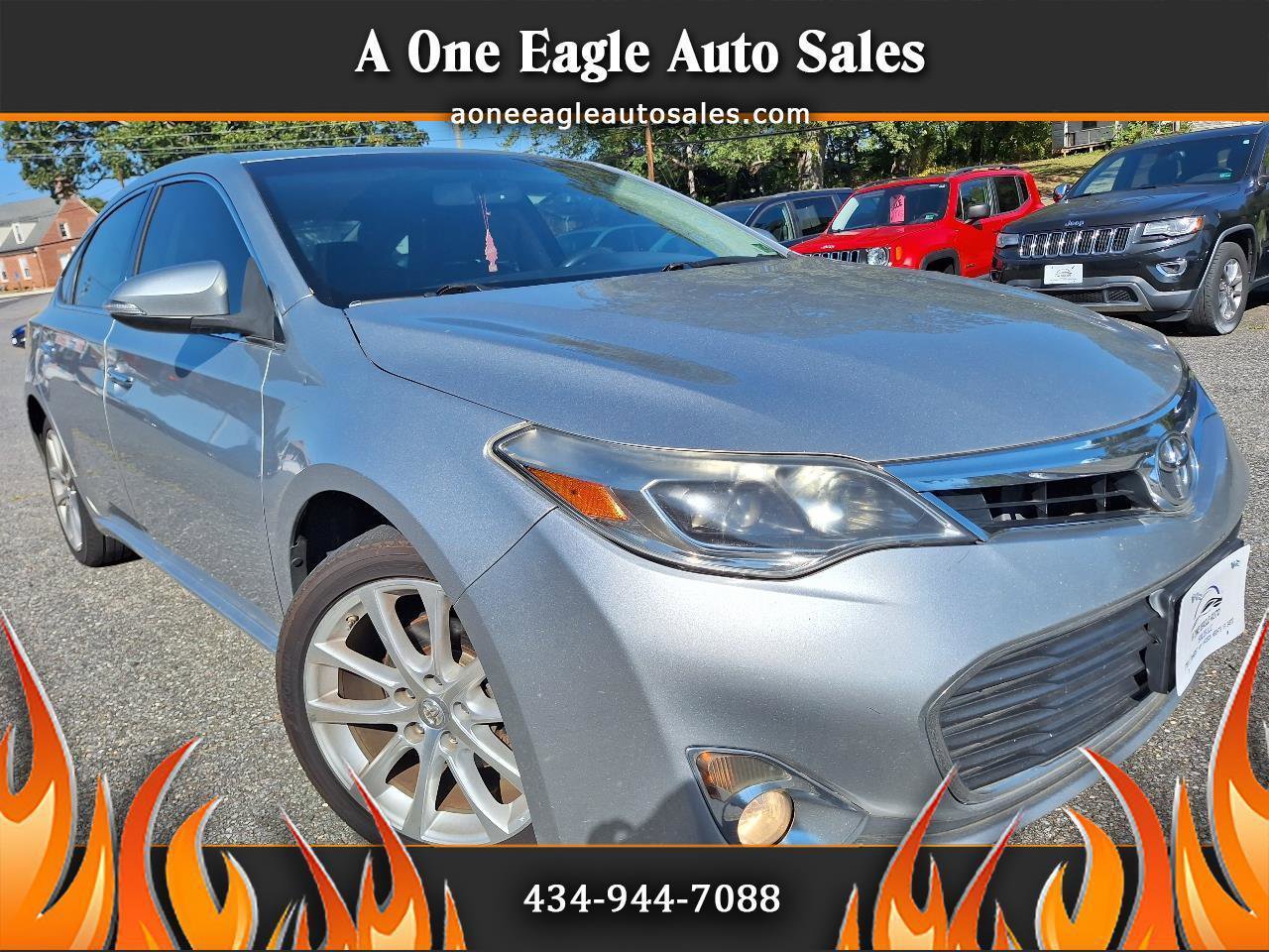 Used 2015 Toyota Avalon XLE Touring FWD image 1