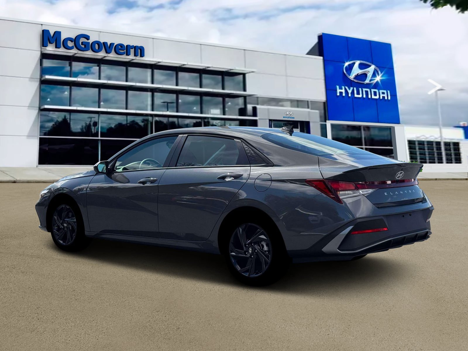 New 2026 Hyundai Elantra SEL Sport FWD image 4