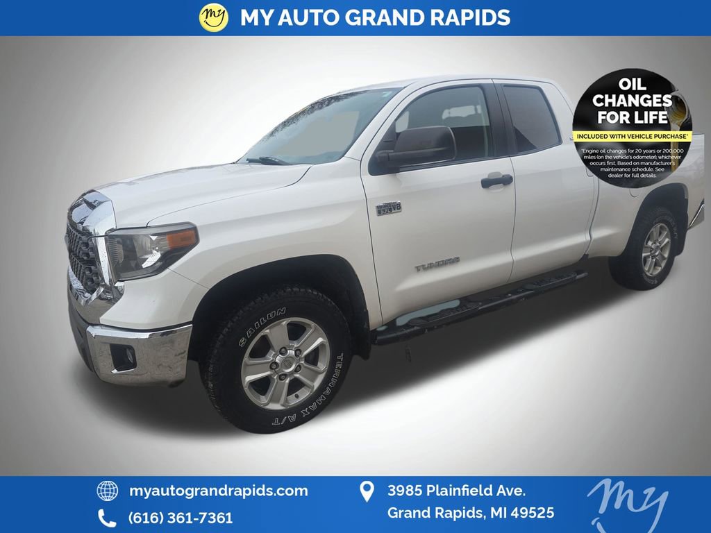 Used 2018 Toyota Tundra SR5 AWD/4WD image 2