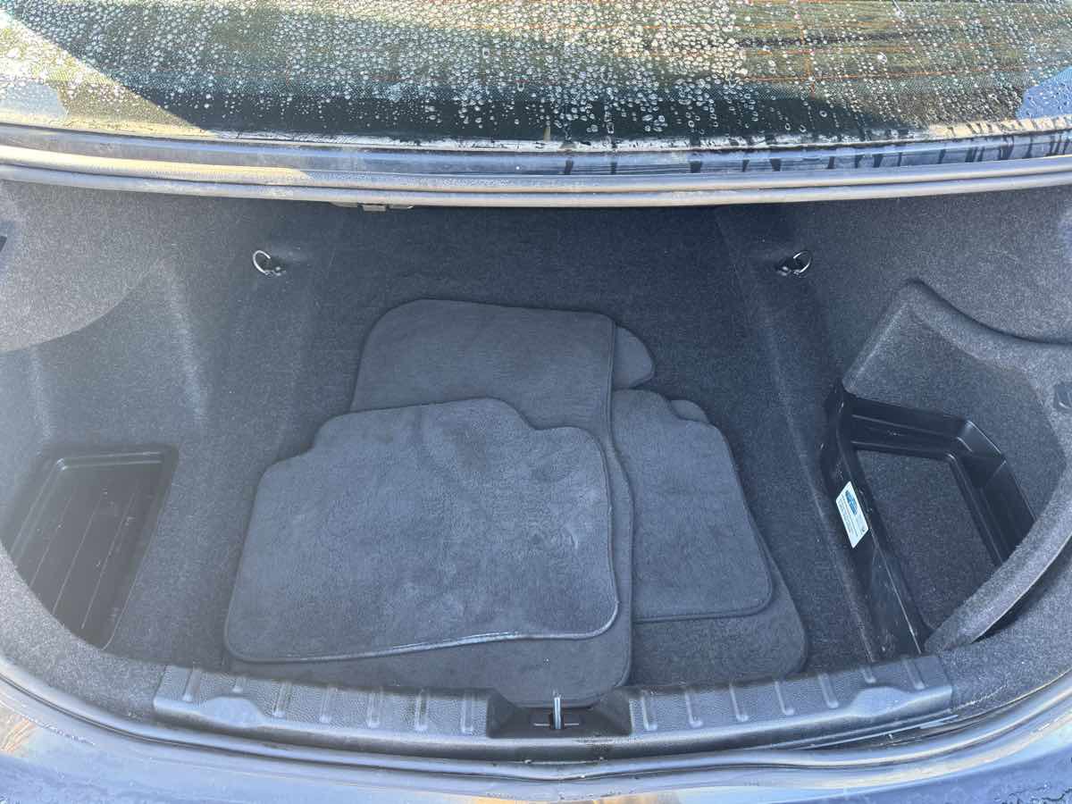 Used 2016 BMW 320i Sedan RWD image 19