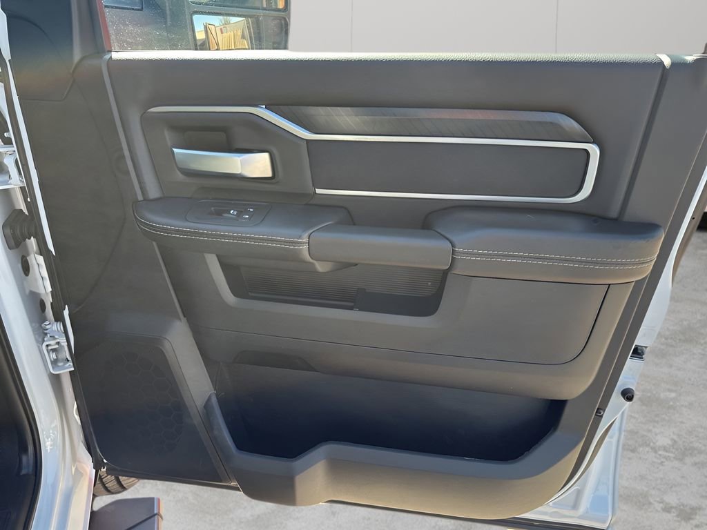 Used 2025 RAM 2500 Lone Star image 12