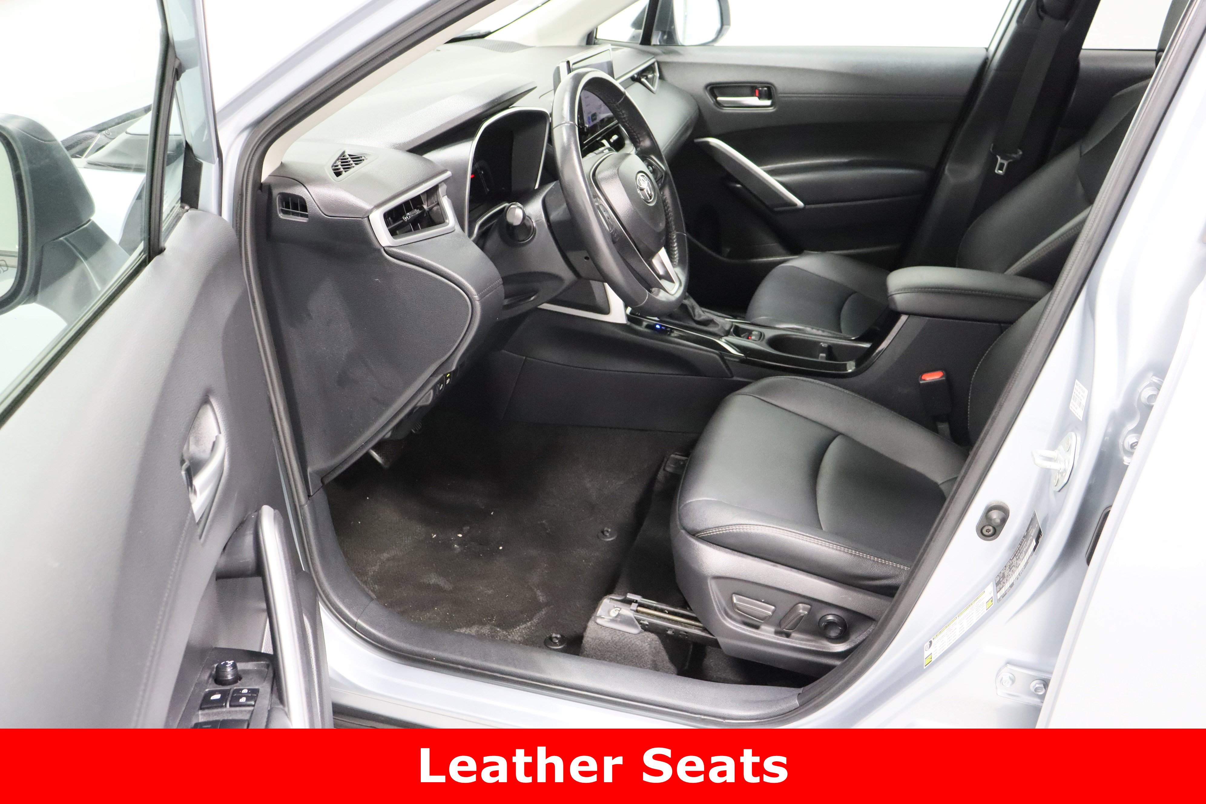 Certified 2024 Toyota Corolla Cross XLE image 14