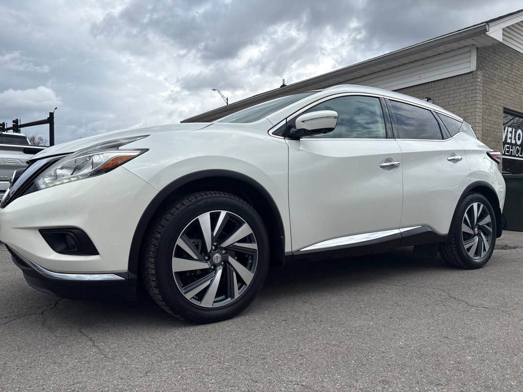 Used 2015 Nissan Murano Platinum w/ Platinum Technology Package image 2