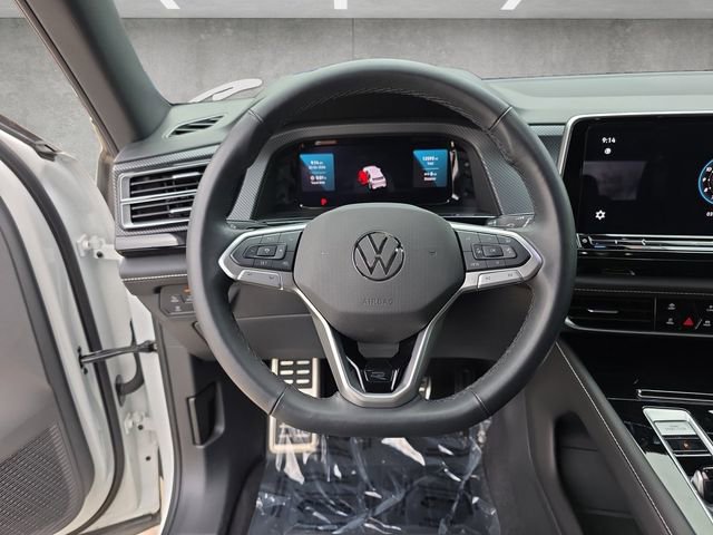 Used 2025 Volkswagen Atlas Cross Sport SEL Premium R-Line image 21