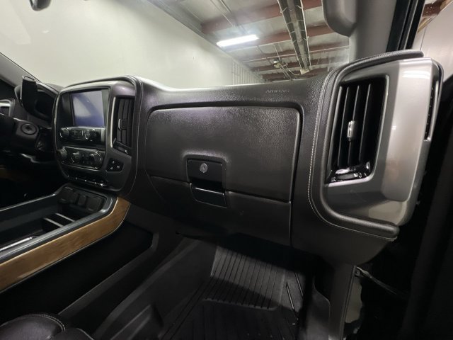 Certified 2018 Chevrolet Silverado 1500 LTZ w/ Sport Package AWD/4WD image 28