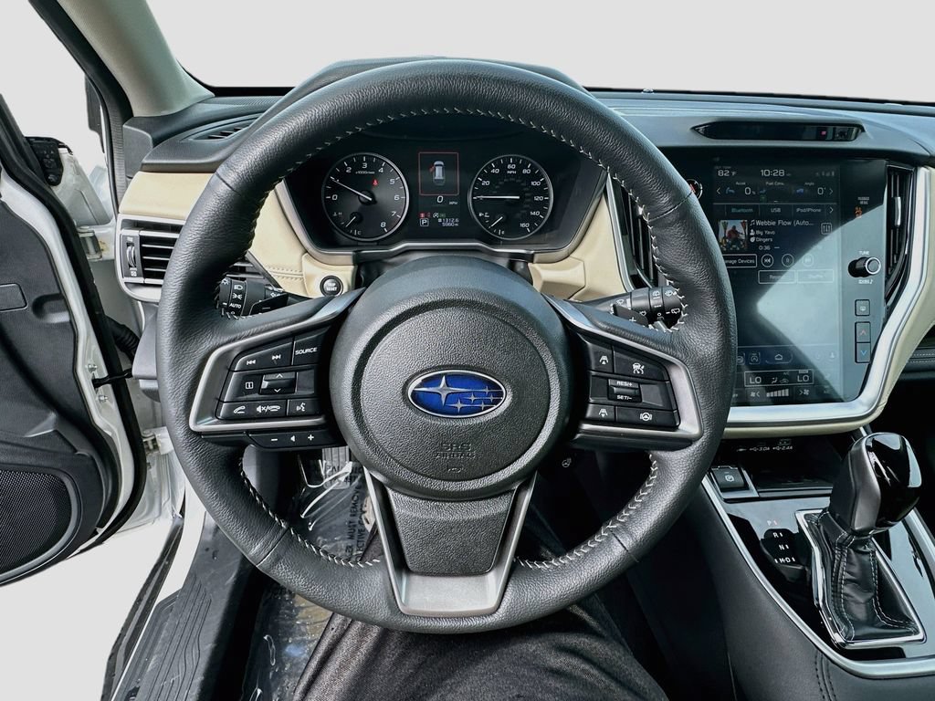 Certified 2025 Subaru Outback Limited AWD/4WD image 10