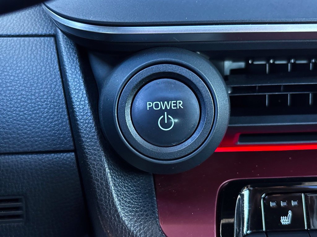 Used 2024 Toyota Prius Prime FWD image 20
