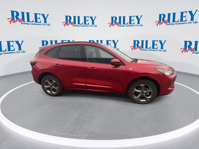 Certified 2024 Ford Escape ST-Line Select w/ Tech Pack #1 image 9