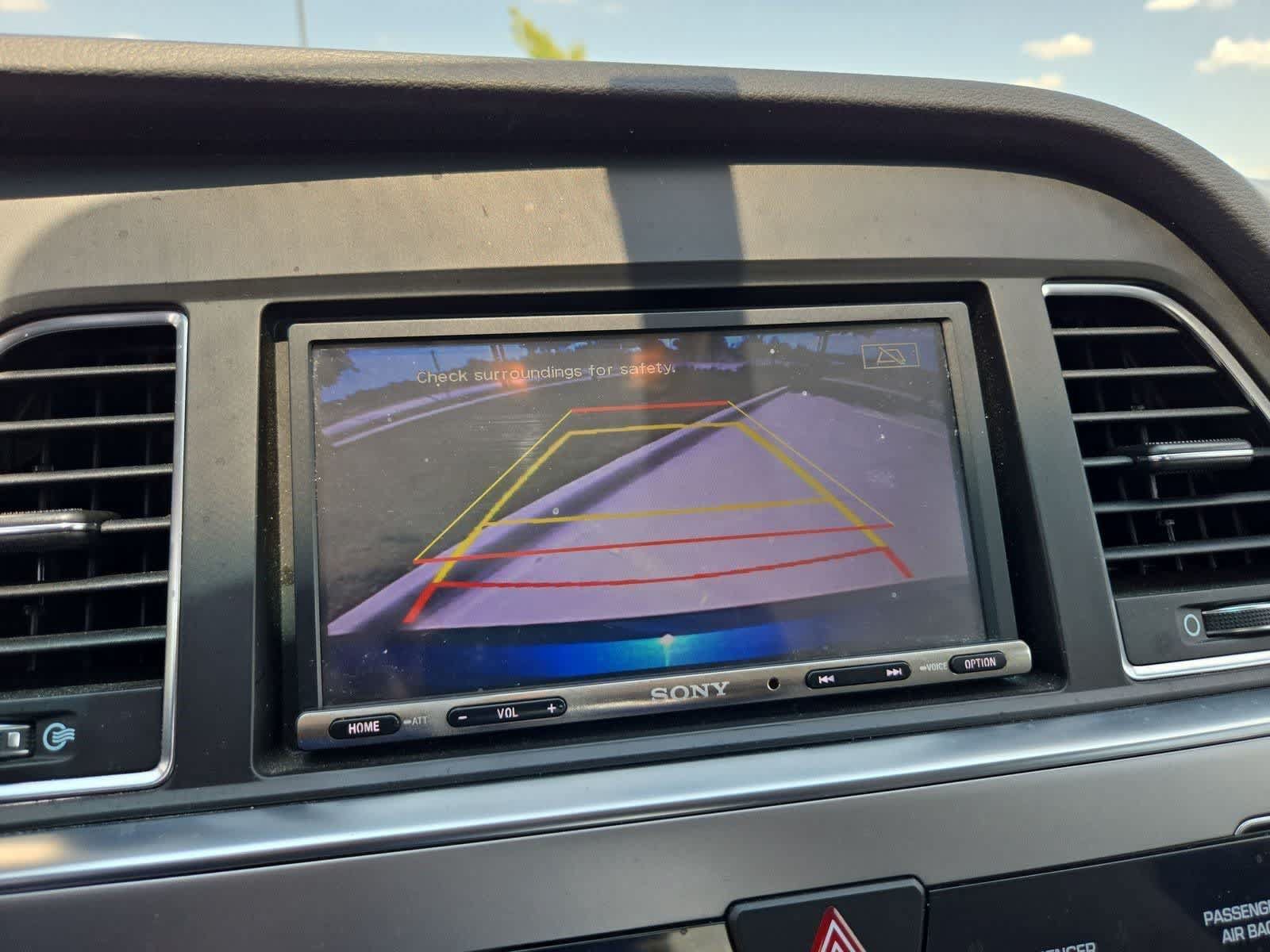 Used 2015 Hyundai Sonata SE w/ Option Group 09 FWD image 26