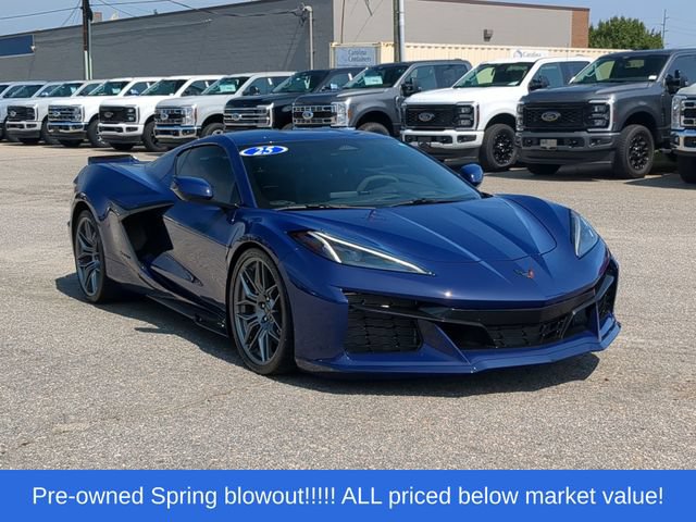 Used 2025 Chevrolet Corvette Z06 RWD image 15