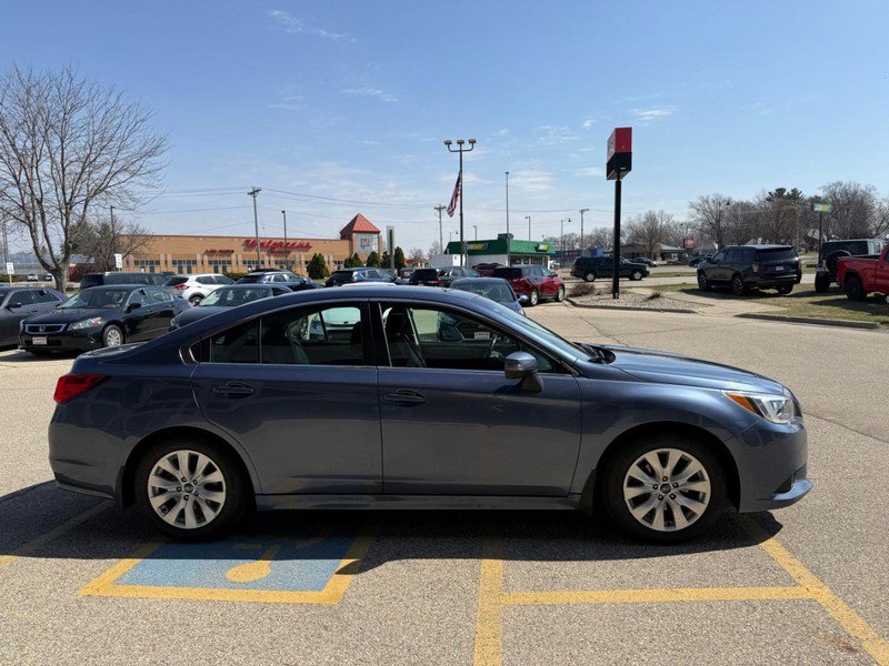 Used 2016 Subaru Legacy 2.5i Premium image 4