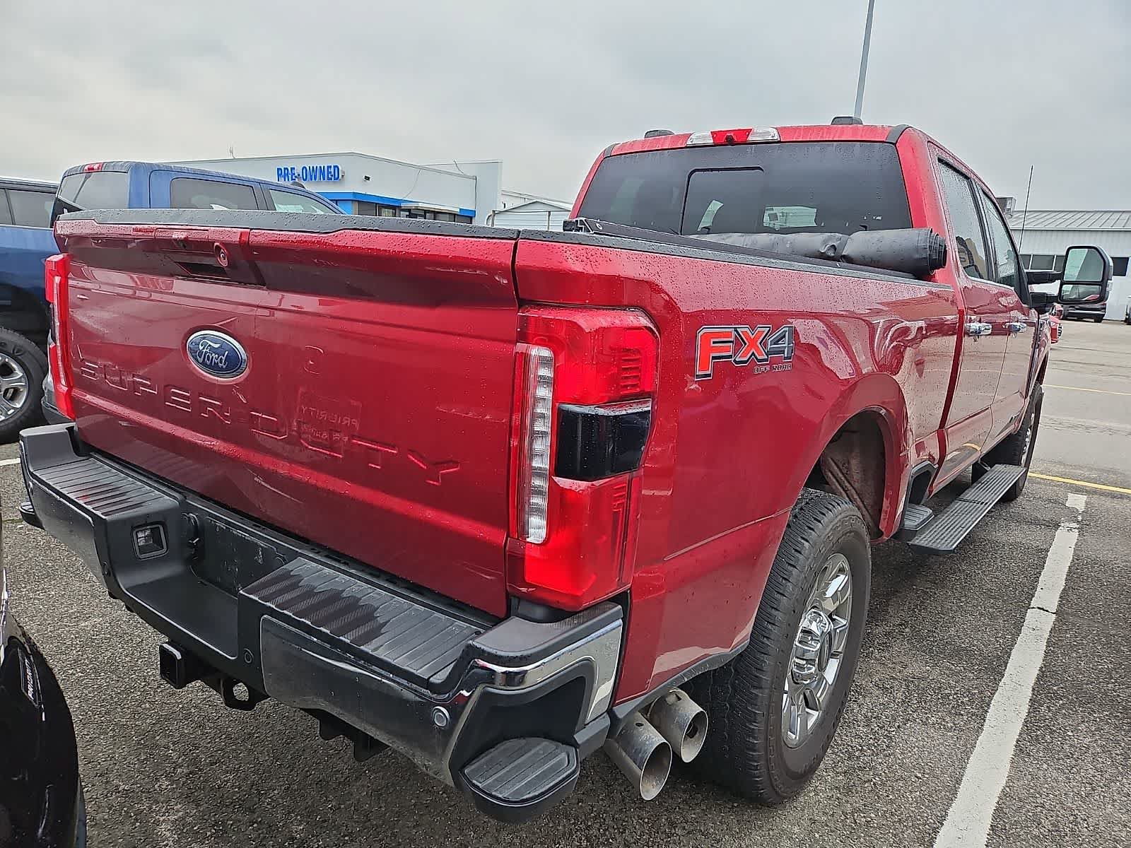 Used 2025 Ford F250 Lariat w/ Lariat Ultimate Package AWD/4WD image 3