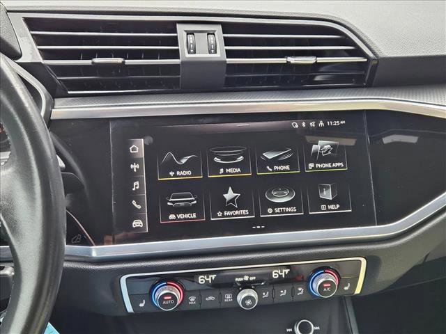 Used 2023 Audi Q3 2.0T Premium image 12