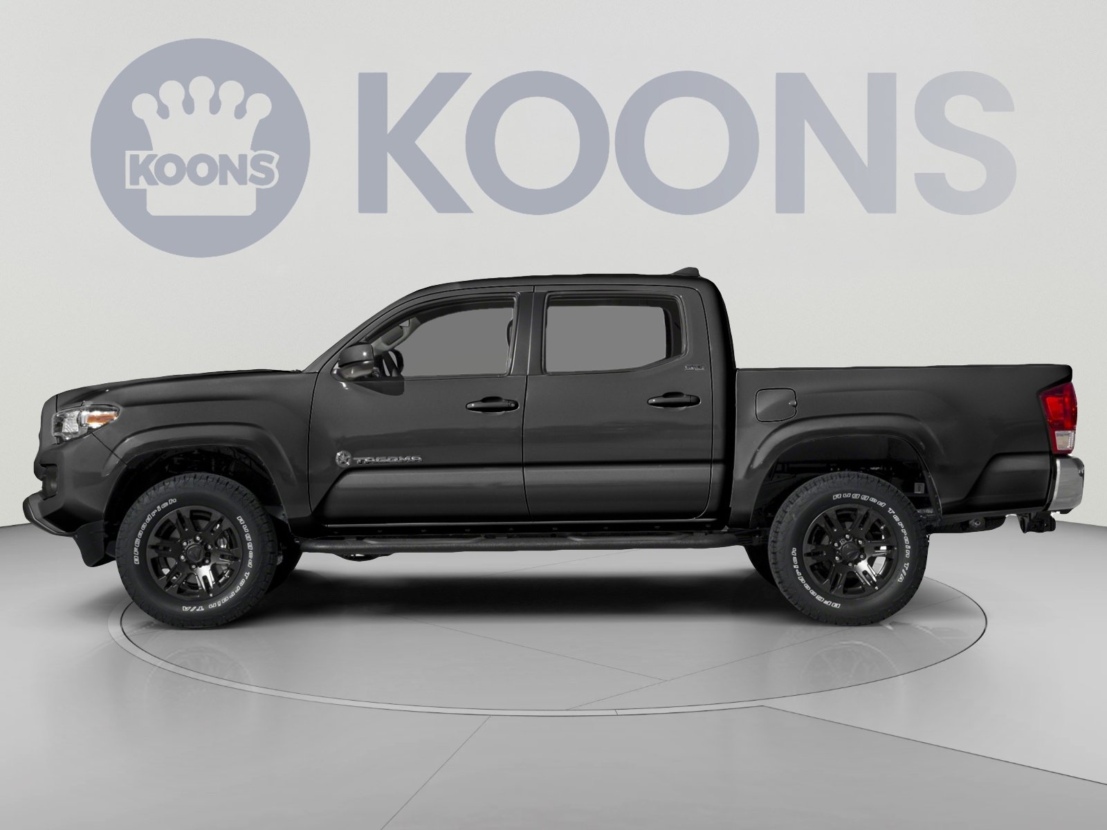Used 2017 Toyota Tacoma TRD Sport w/ Tow Package (A/T) AWD/4WD image 4