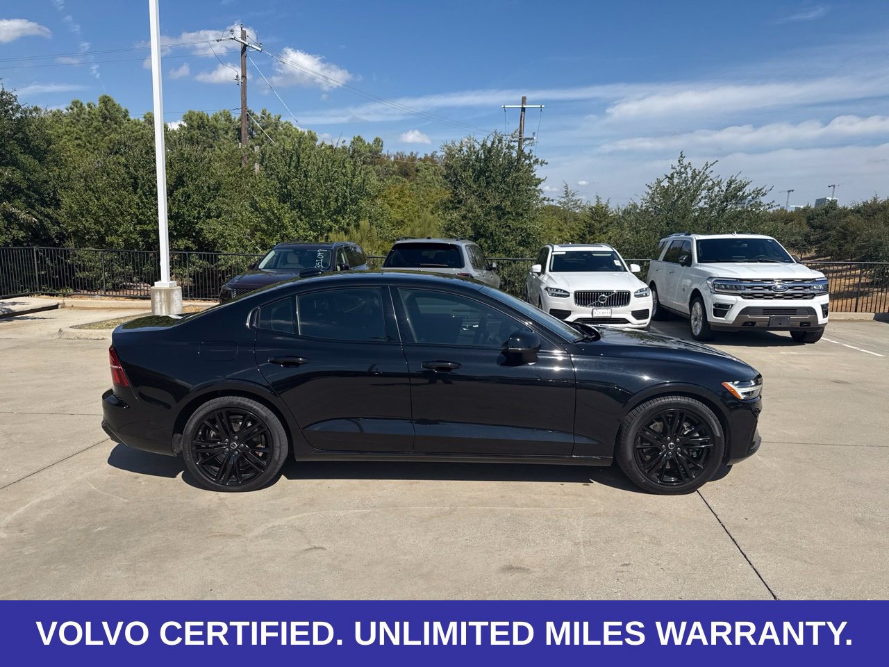 Certified 2024 Volvo S60 T8 Plus w/ Climate Package AWD/4WD image 4
