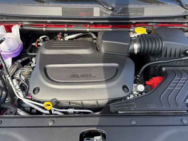 New 2026 Chrysler Pacifica Select image 17