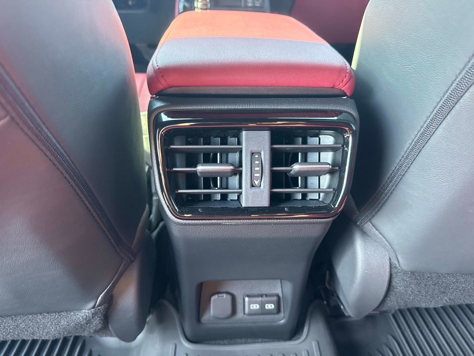 Used 2024 Lexus NX 350 AWD image 15