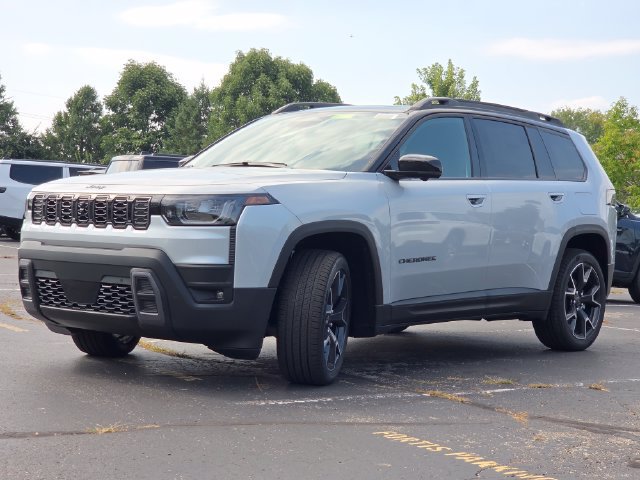 New 2026 Jeep Cherokee Overland w/ Advanced Pro Tech Group AWD/4WD image 23