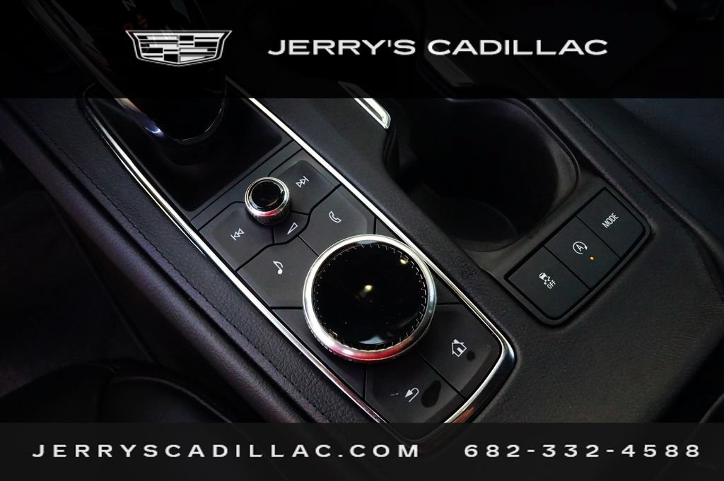 Used 2022 Cadillac XT4 Sport w/ Comfort Package FWD image 13