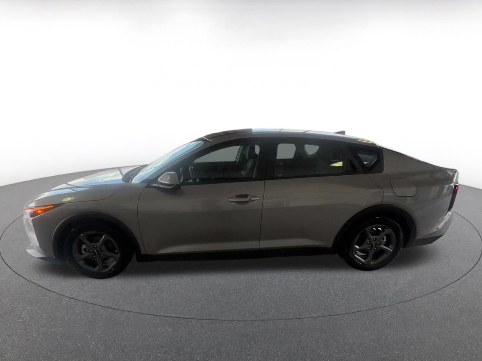 Used 2026 Kia K4 FWD image 7