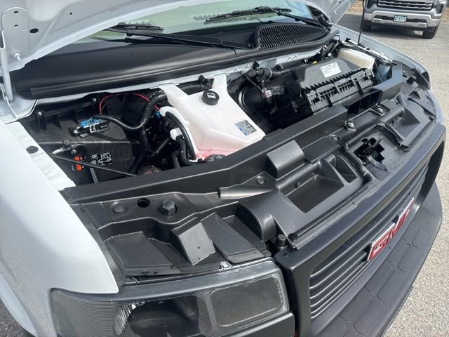 New 2026 GMC Savana 2500 Extended RWD image 31