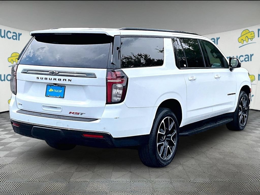 Used 2021 Chevrolet Suburban RST w/ Luxury Package AWD/4WD image 6