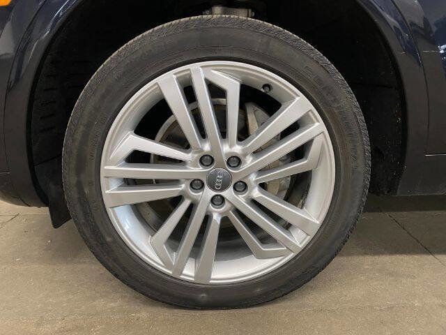 Used 2018 Audi Q5 2.0T Premium Plus w/ Premium Plus Package AWD/4WD image 31