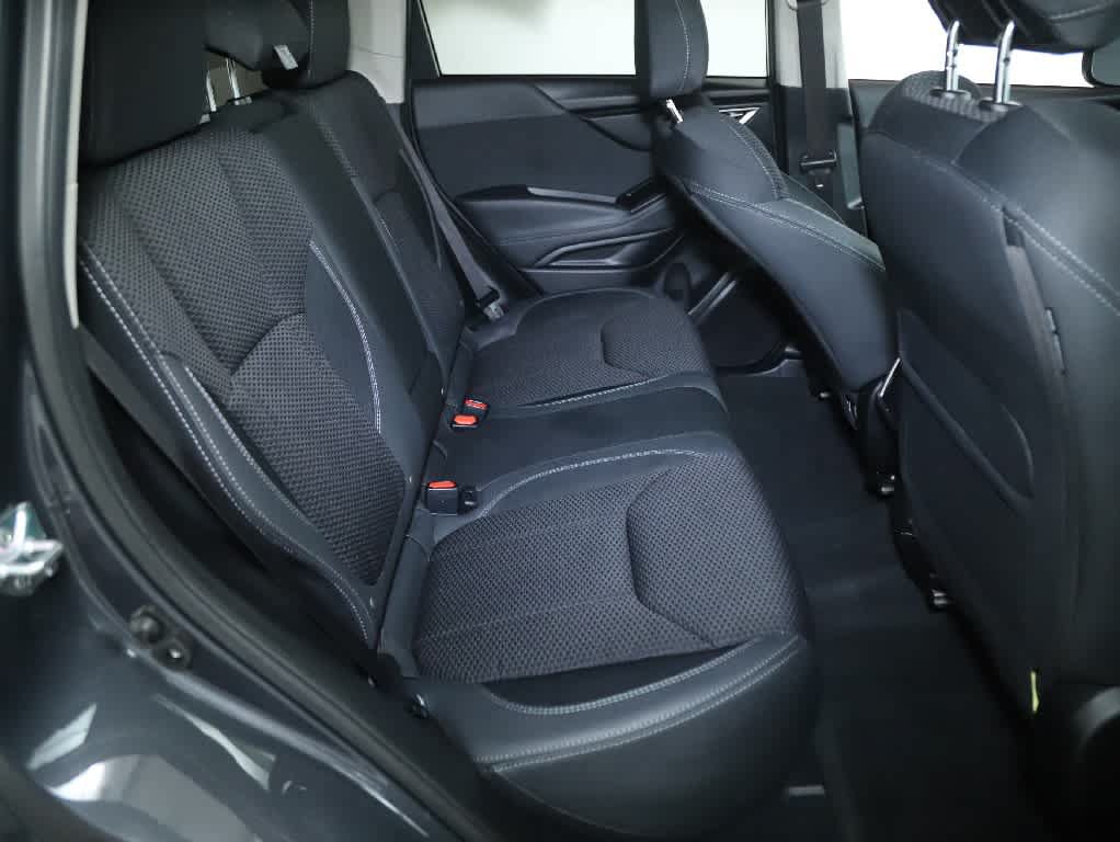 Certified 2024 Subaru Forester Premium AWD/4WD image 33