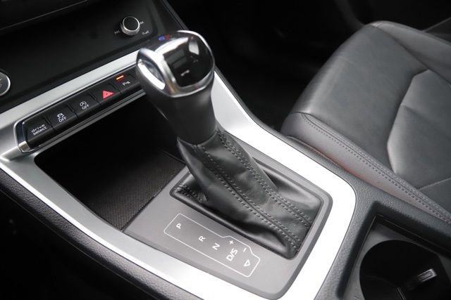 Used 2020 Audi Q3 2.0T Premium w/ Convenience Package image 30