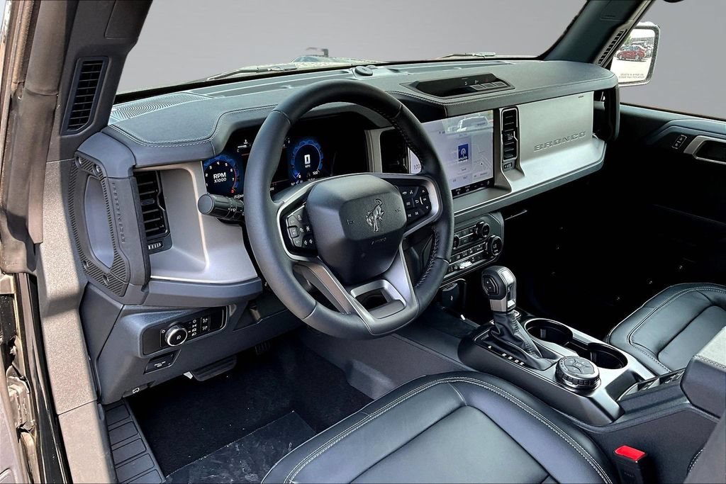 New 2026 Ford Bronco Outer Banks AWD/4WD image 7