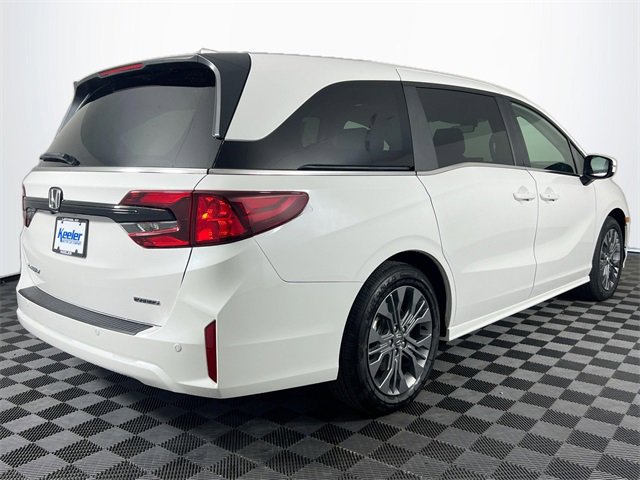 New 2026 Honda Odyssey Touring image 6