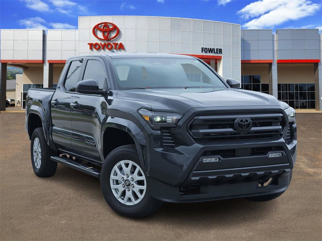 New 2025 Toyota Tacoma SR5 w/ Blackout Package (GST)