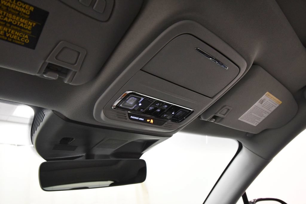 Used 2022 Lincoln Corsair Reserve w/ Equipment Group 201A AWD/4WD image 28