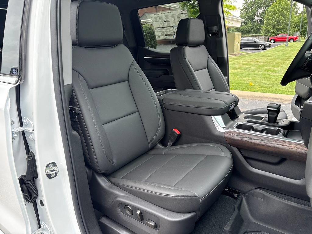 New 2026 GMC Sierra 1500 SLT w/ SLT Convenience Package AWD/4WD image 45