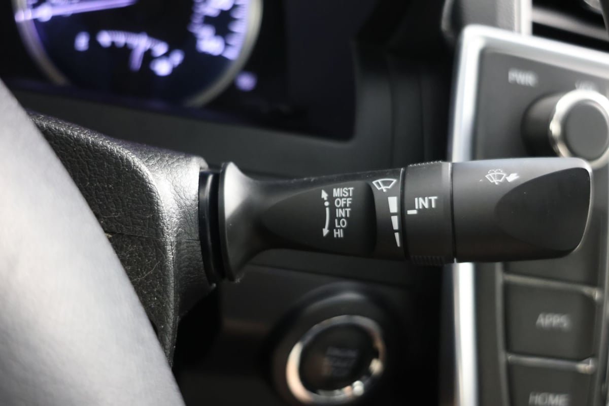 Used 2015 Toyota Camry XLE FWD image 26