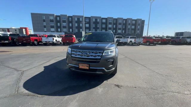 Used 2019 Ford Explorer Limited w/ Class III Trailer Tow Package AWD/4WD image 3