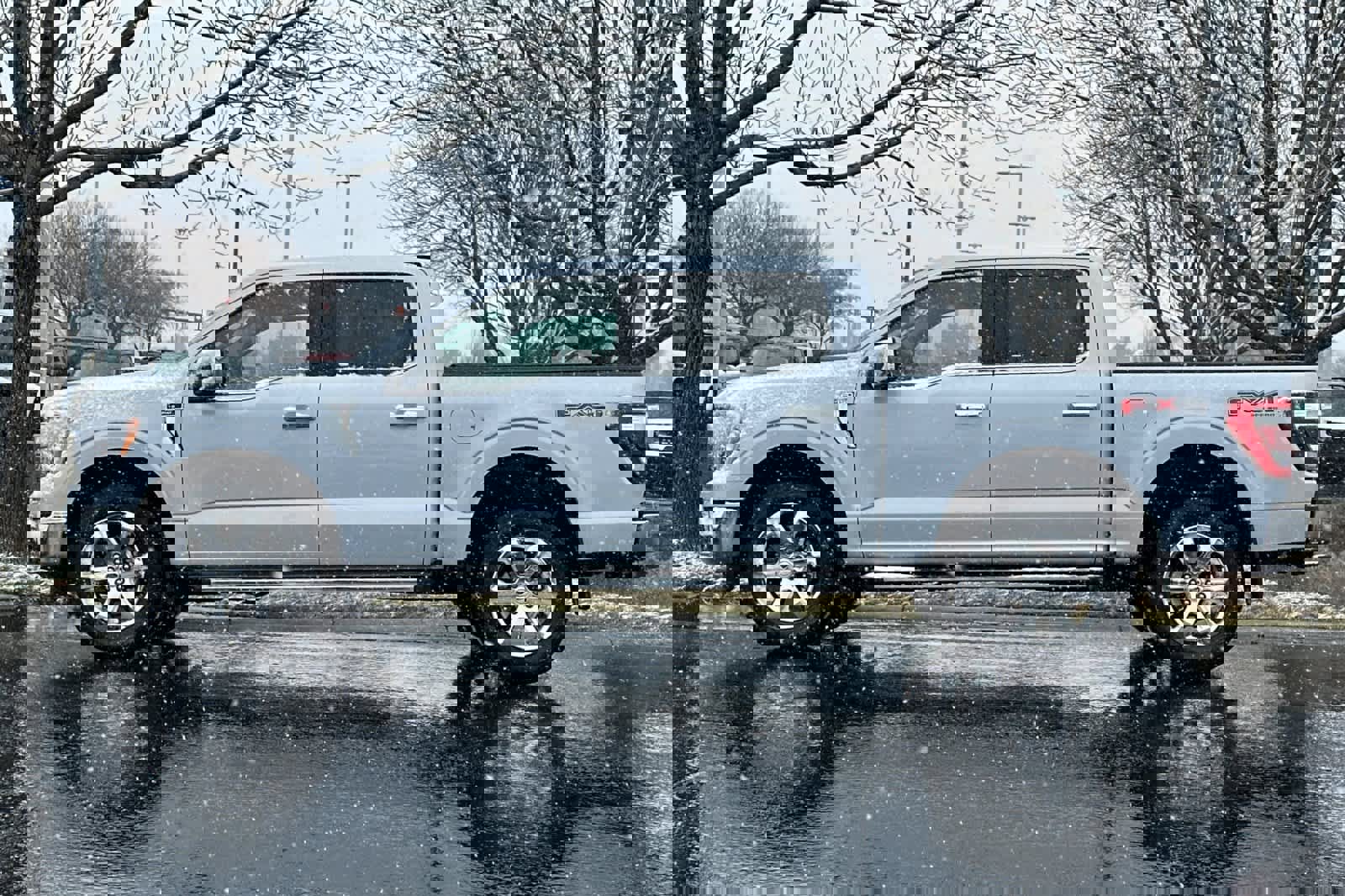 Certified 2021 Ford F150 Lariat image 5