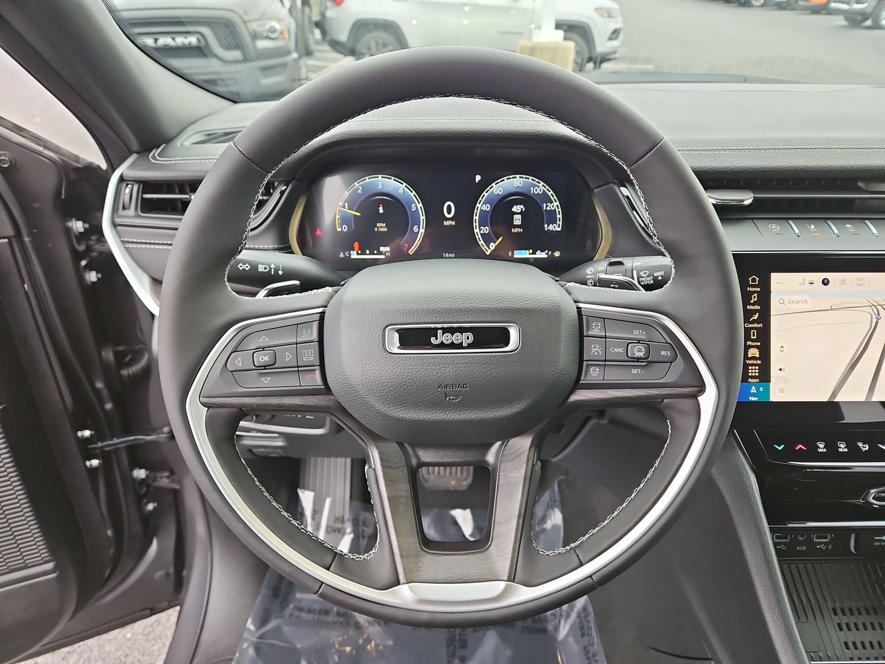 New 2026 Jeep Grand Cherokee Altitude AWD/4WD image 20