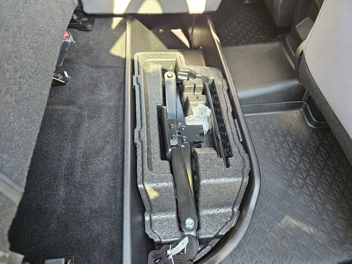 Used 2023 Hyundai Santa Cruz SEL Premium image 16