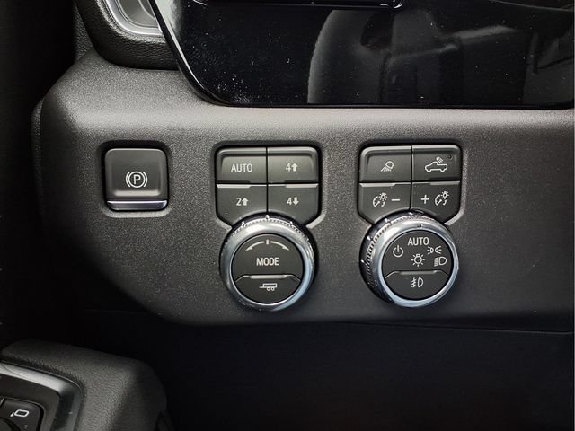 New 2026 GMC Sierra 1500 SLT w/ SLT Premium Package AWD/4WD image 12