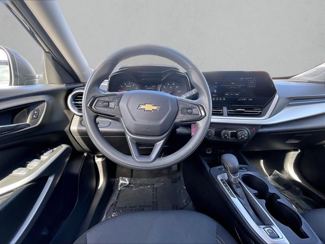 Certified 2026 Chevrolet Trax LS FWD image 7