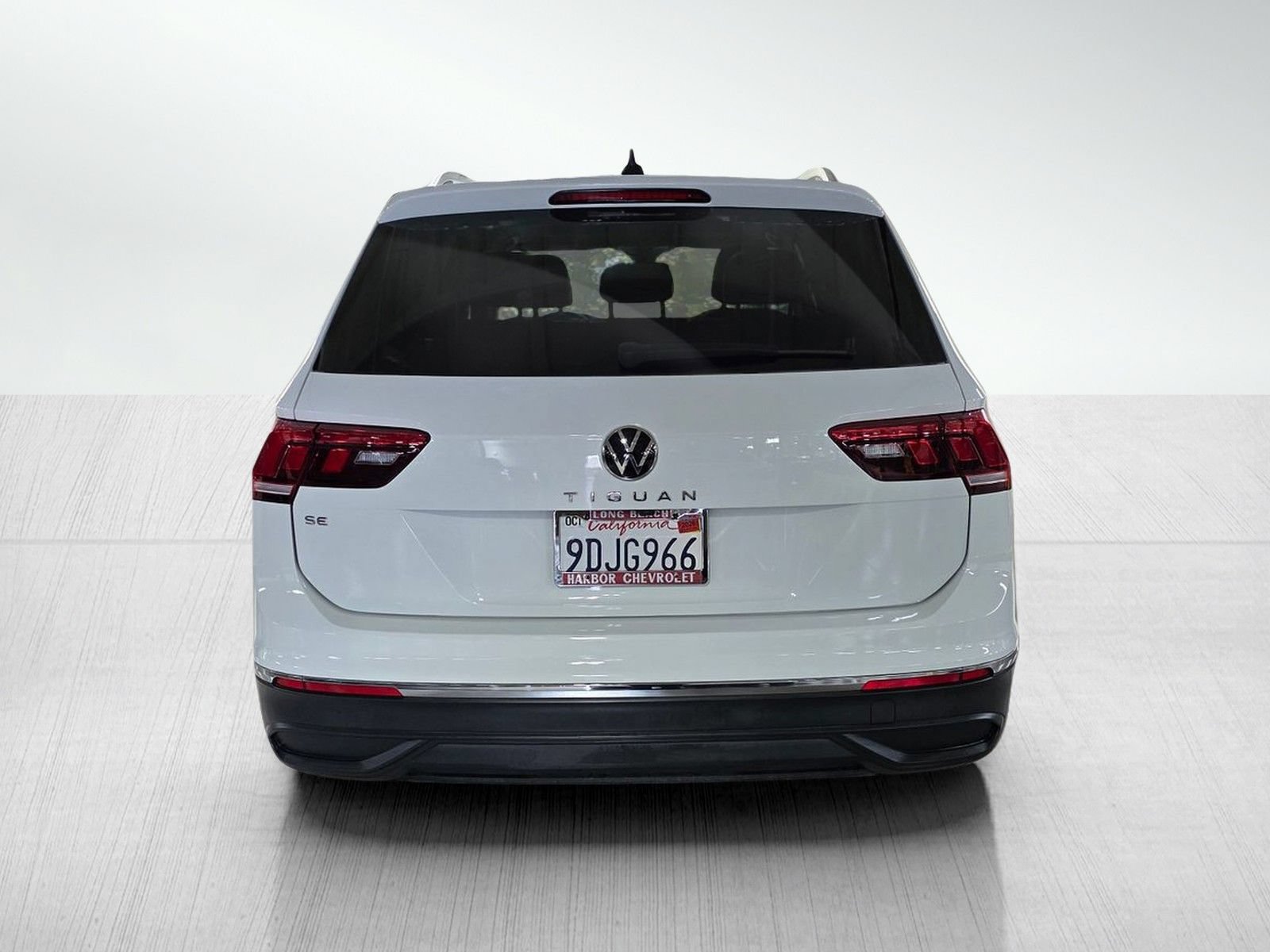 Used 2022 Volkswagen Tiguan SE FWD image 6