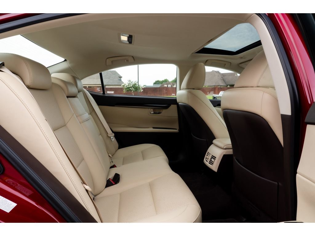 Used 2018 Lexus ES 350 w/ Navigation System Package FWD image 15