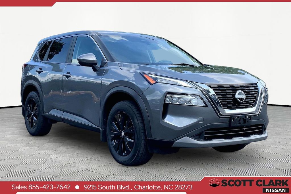 Used 2022 Nissan Rogue SV AWD/4WD image 1