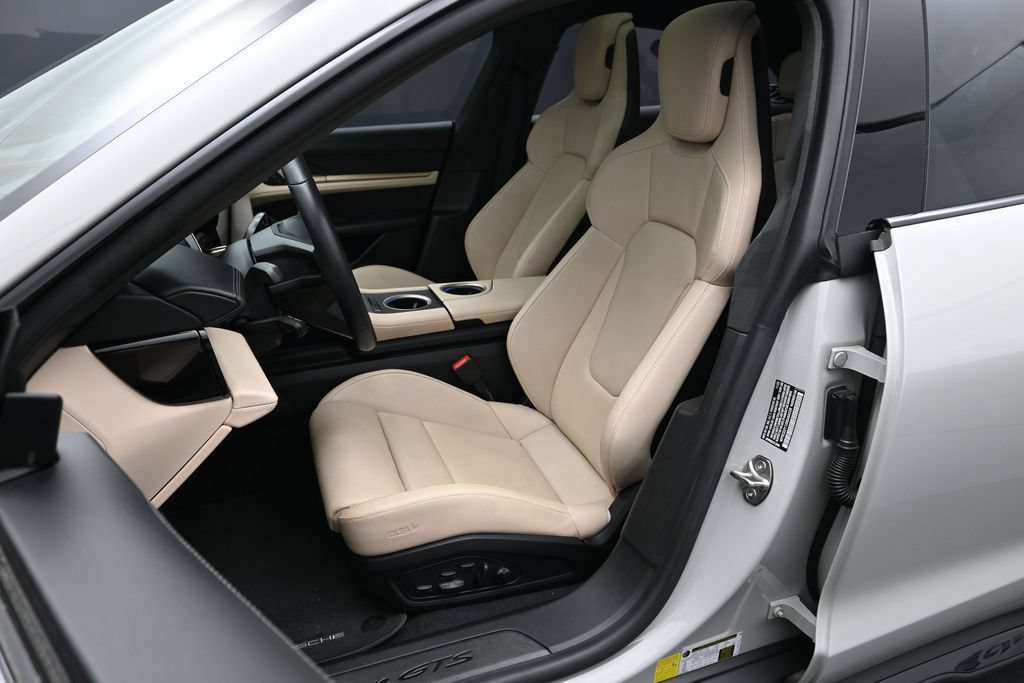 Certified 2024 Porsche Taycan GTS AWD/4WD image 5