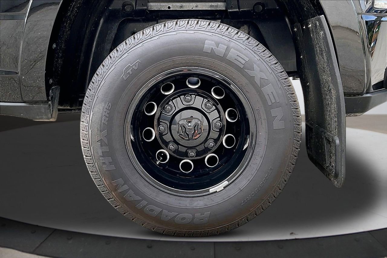 Used 2026 RAM 3500 Limited AWD/4WD image 38