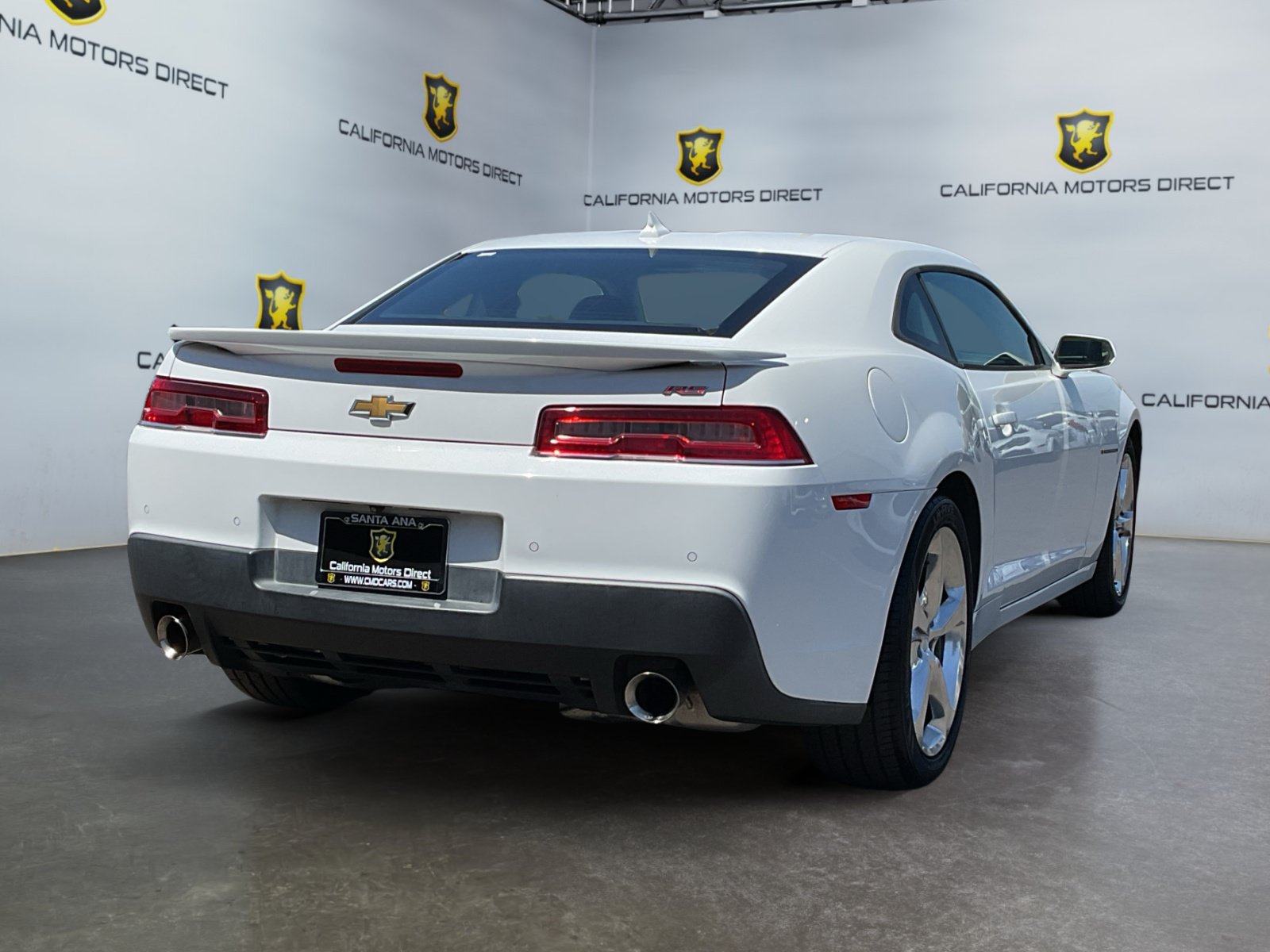 Used 2015 Chevrolet Camaro LT w/ RS Package RWD image 5