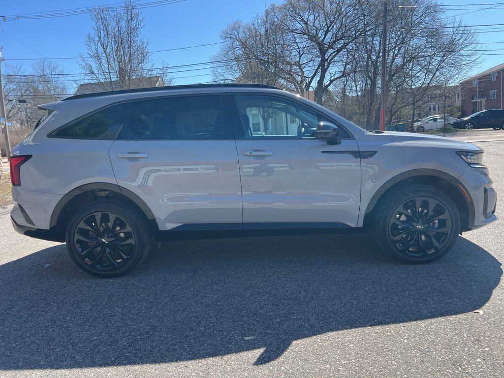 Certified 2023 Kia Sorento SX image 6