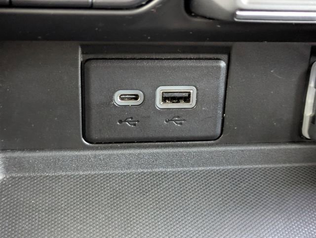 Used 2023 GMC Yukon AT4 image 26