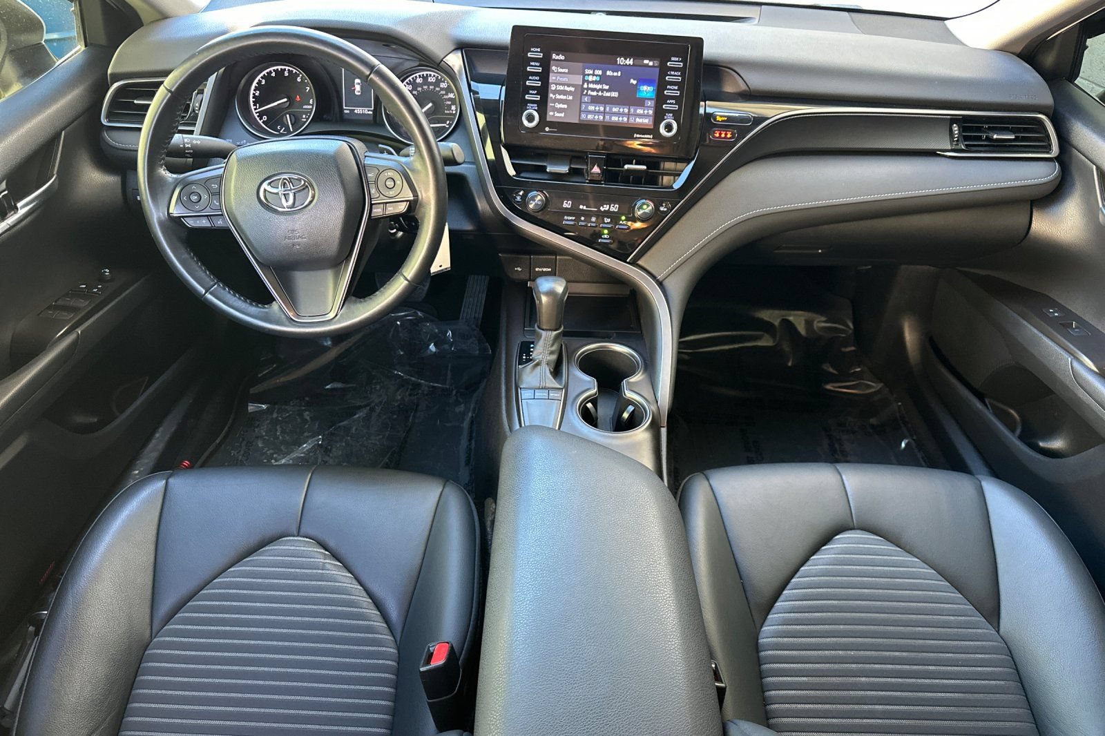 Certified 2022 Toyota Camry SE FWD image 10